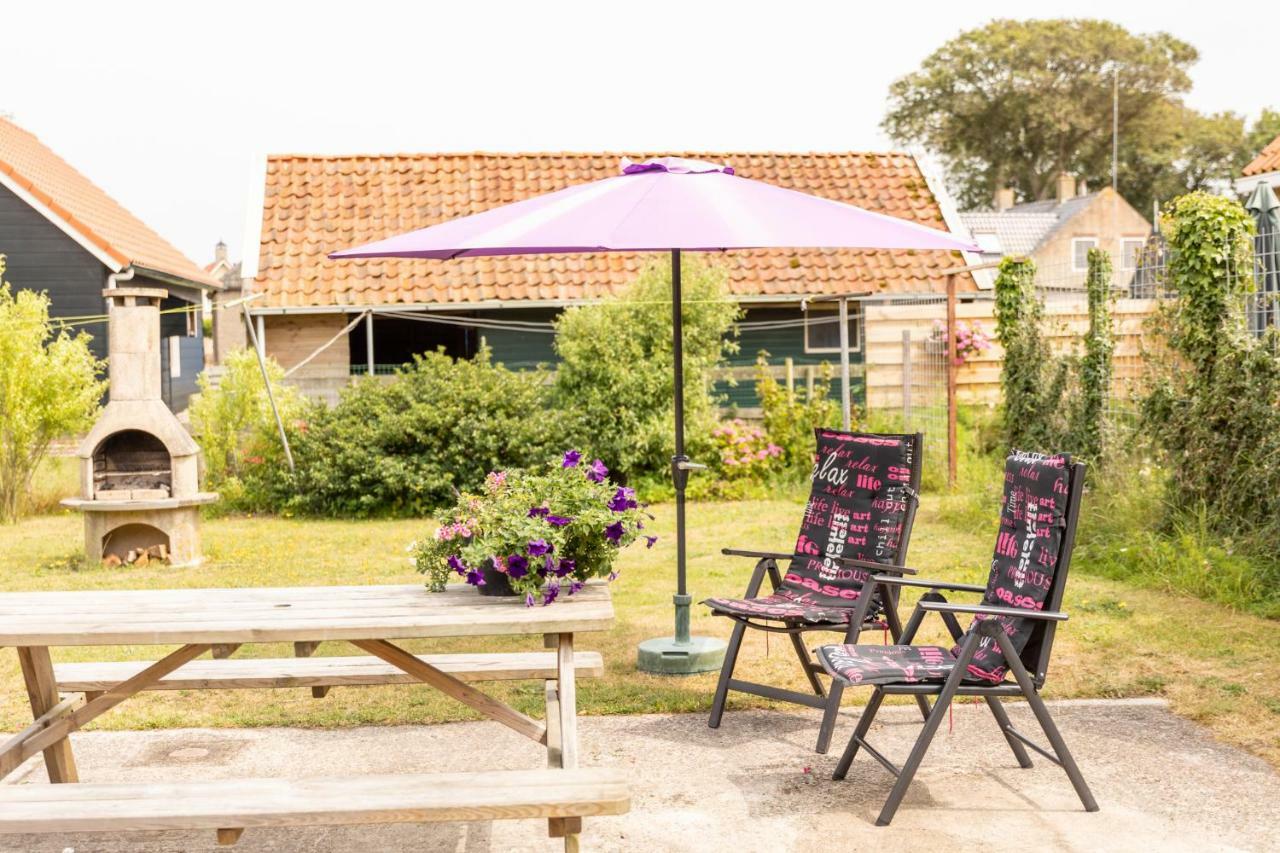 T Skuttegat Holiday home *
